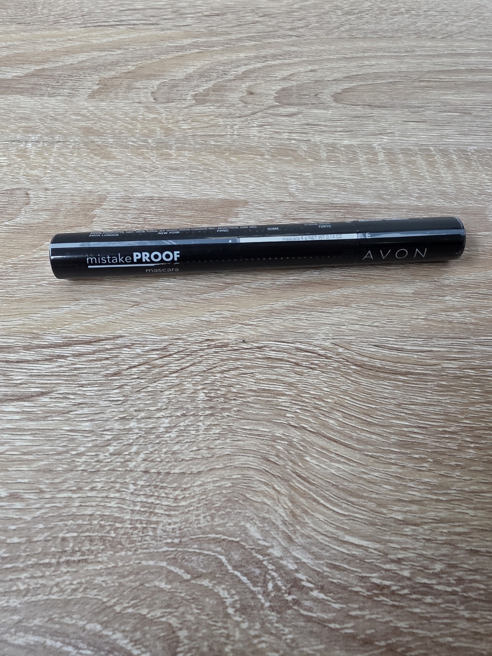AVON Mistake Proof Mascara M02 Brown Black NEW Sealed With Gel Eraser .09 oz